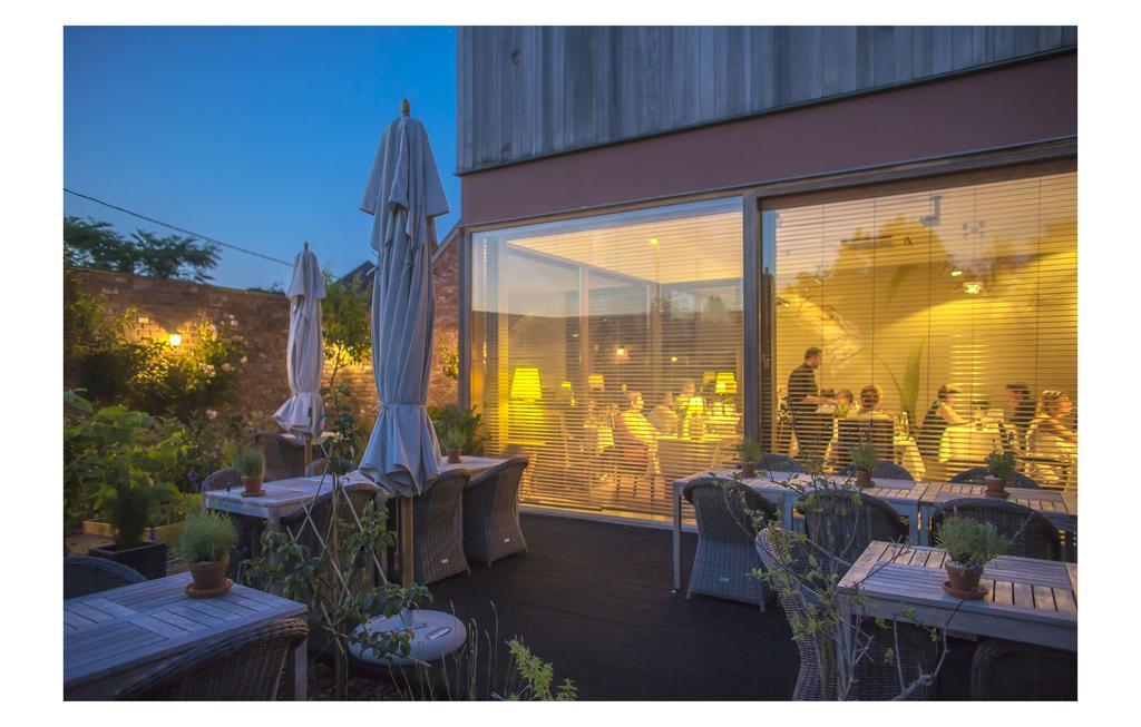 Hotel Restaurant Vous Le Vous Хасселт Экстерьер фото