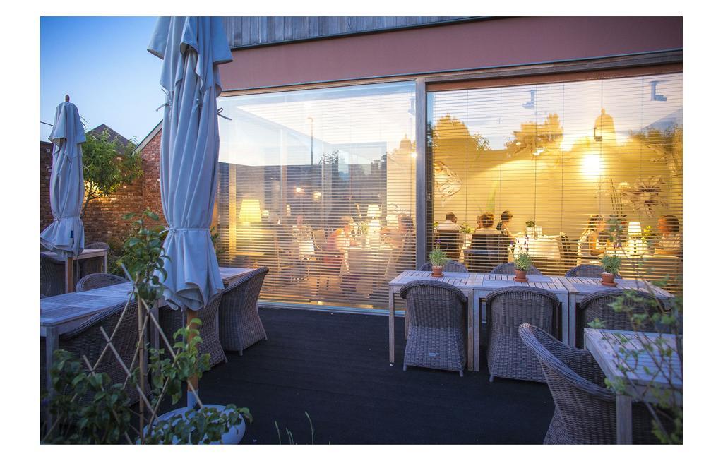 Hotel Restaurant Vous Le Vous Хасселт Номер фото